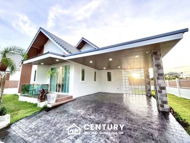 BRAND NEW HOUSE NORDIC STYLE : 3 bed with spacious design