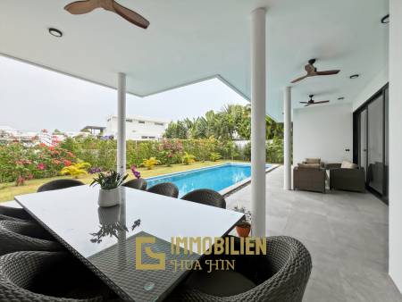 320 qm Wohnfläche / 4 Schlafzimmer + 4 Bäder / 712 qm Grundstück