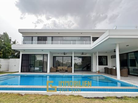 320 qm Wohnfläche / 4 Schlafzimmer + 4 Bäder / 712 qm Grundstück