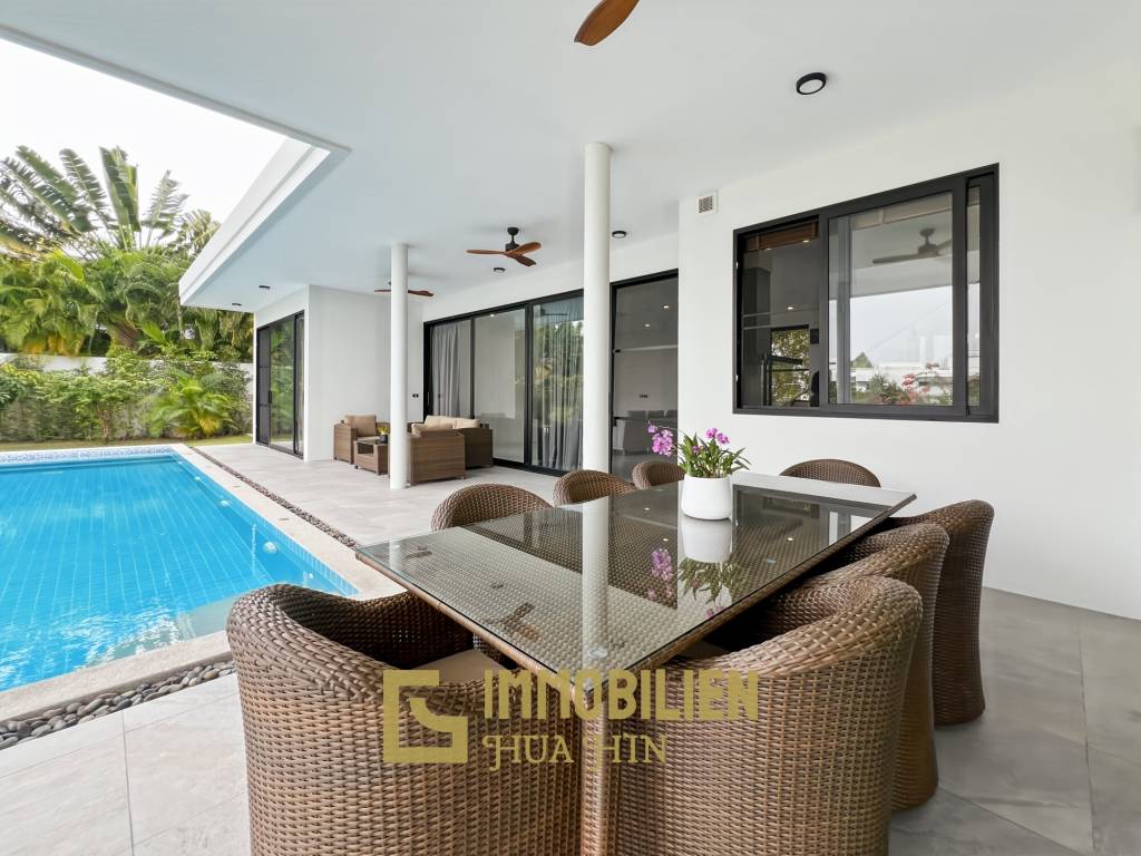 320 qm Wohnfläche / 4 Schlafzimmer + 4 Bäder / 712 qm Grundstück