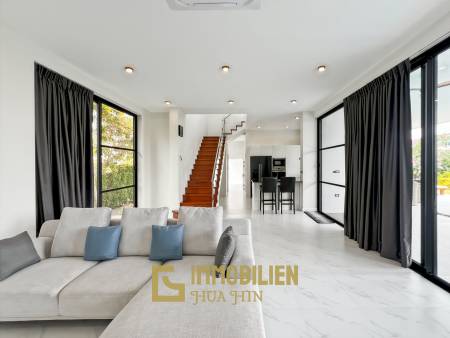 320 qm Wohnfläche / 4 Schlafzimmer + 4 Bäder / 712 qm Grundstück