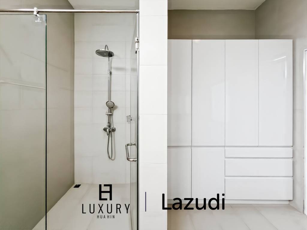 712 平方米 4 床 4 洗澡 别墅 对于 销售