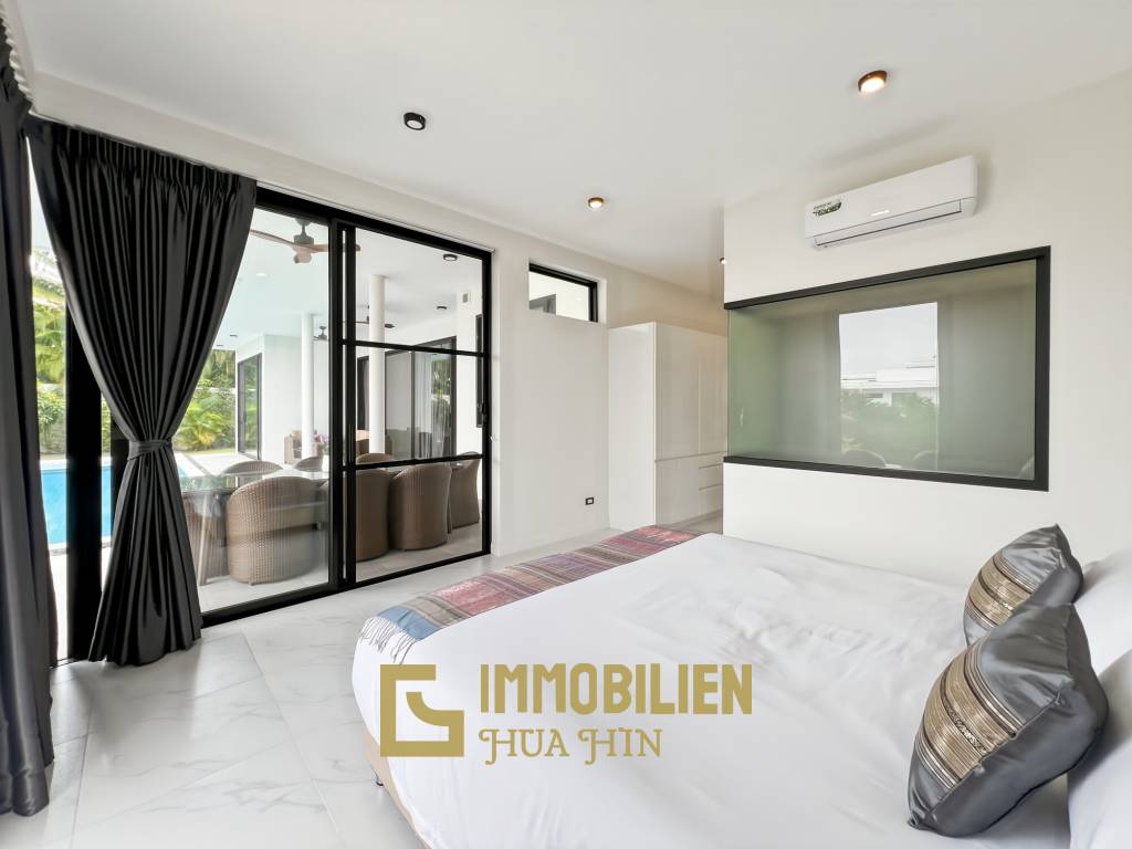 320 qm Wohnfläche / 4 Schlafzimmer + 4 Bäder / 712 qm Grundstück