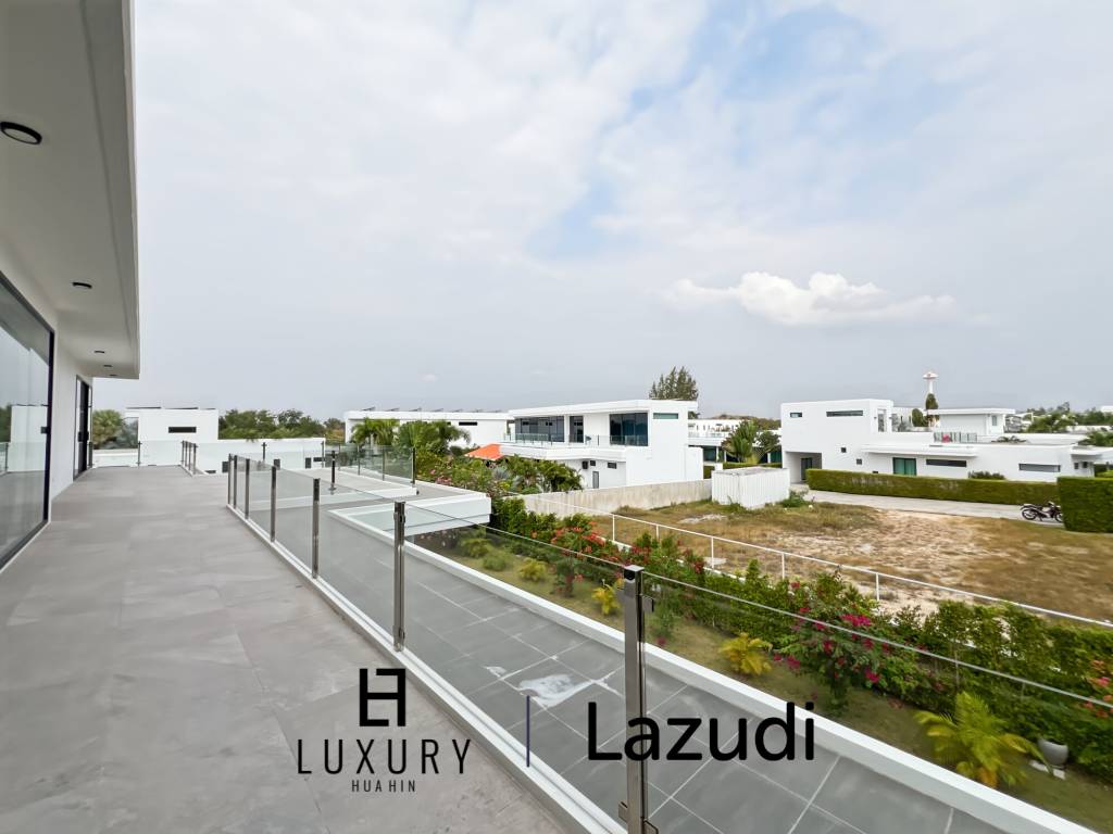 712 平方米 4 床 4 洗澡 别墅 对于 销售