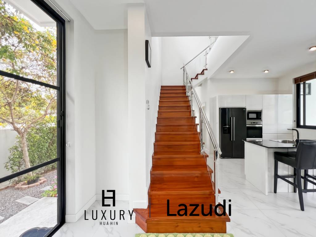 712 平方米 4 床 4 洗澡 别墅 对于 销售