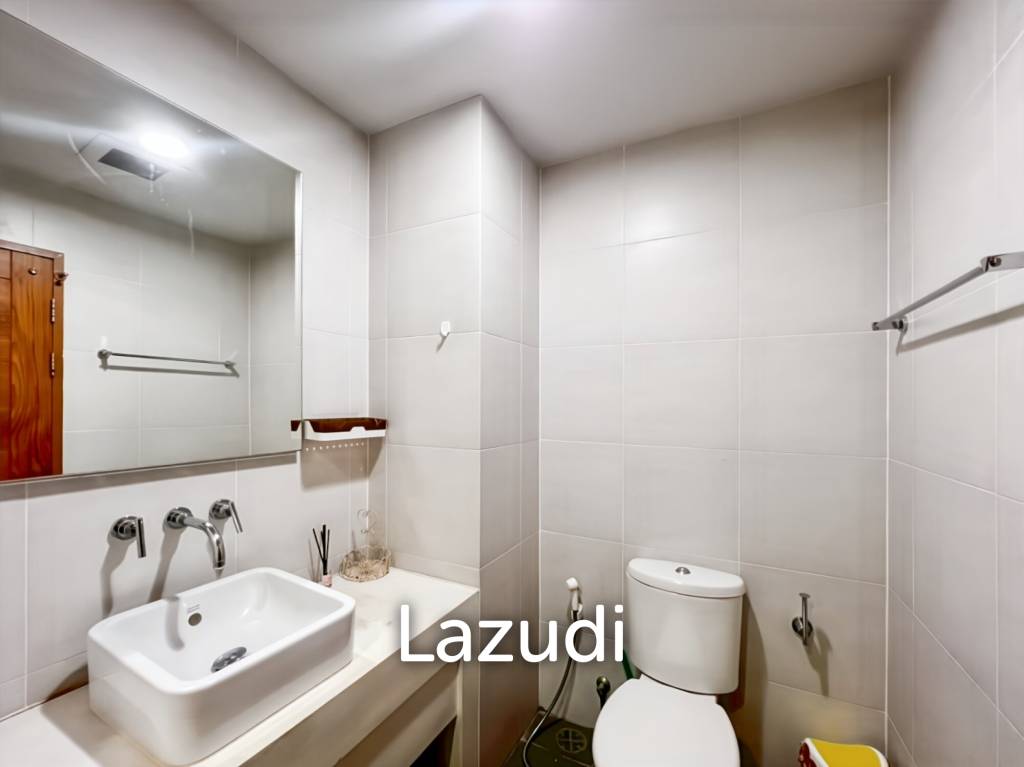 75 sqm 2 Bedroom Condo with Pool View in Baan San Suk Hua Hin