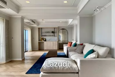 Ultra-Spacious Sea View Living 3-Bedroom Residence