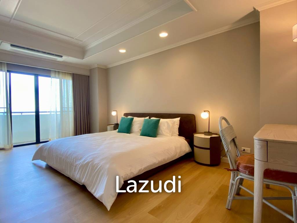 Ultra-Spacious Sea View Living 3-Bedroom Residence