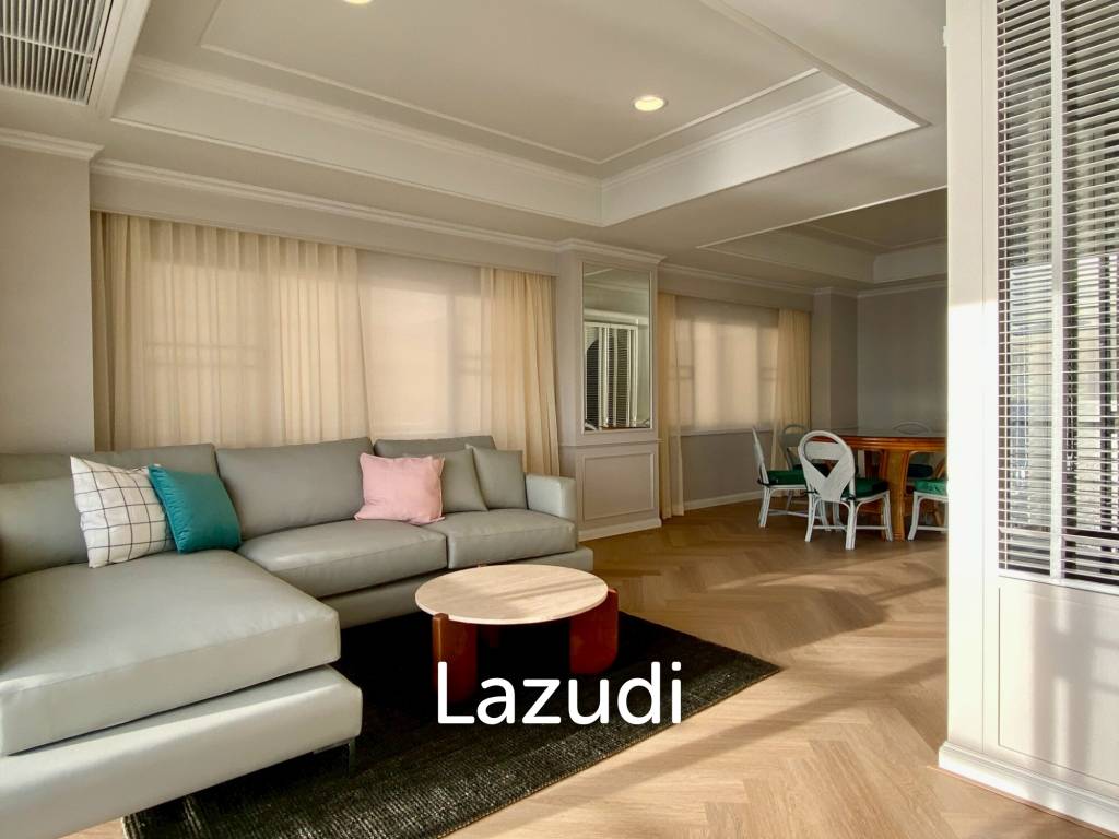 Ultra-Spacious Sea View Living 3-Bedroom Residence
