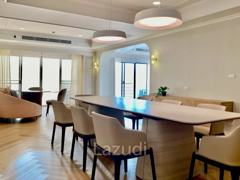 Ultra-Spacious Sea View Living 3-Bedroom Residence
