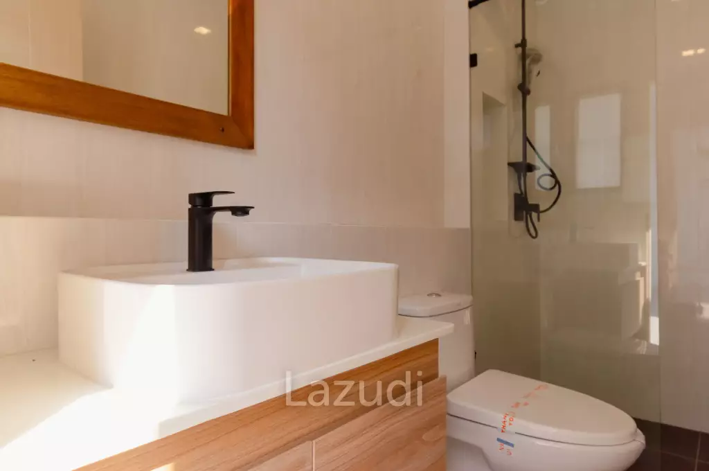 New Modern Pool Courtyard Villa in Wang Phong Pran Buri