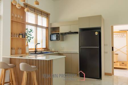 New Modern Pool Courtyard Villa in Wang Phong Pran Buri