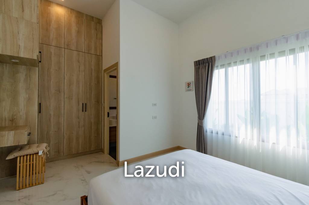 New Modern Pool Courtyard Villa in Wang Phong Pran Buri