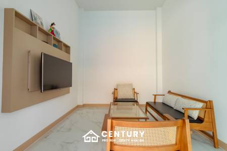 New Modern Pool Courtyard Villa in Wang Phong Pran Buri