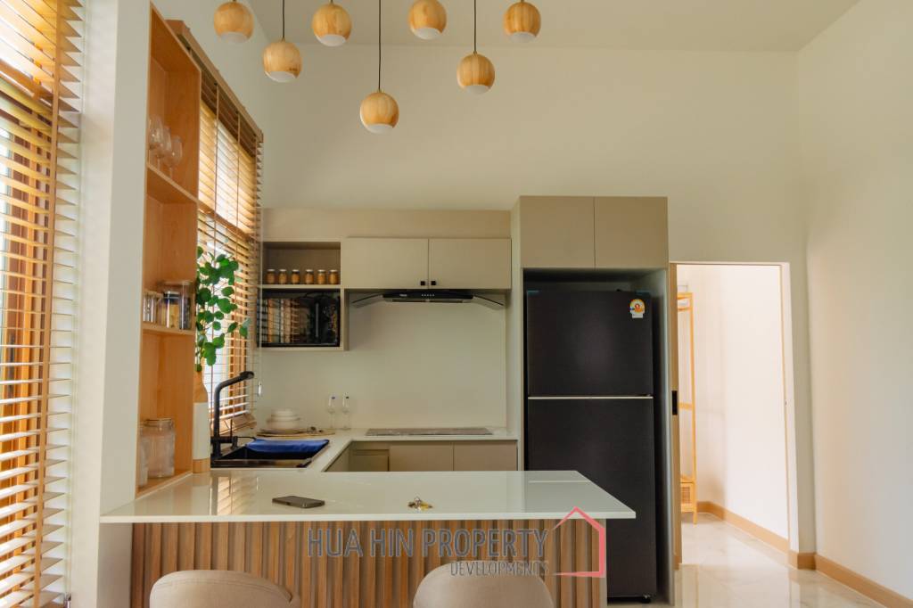 New Modern Pool Courtyard Villa in Wang Phong Pran Buri