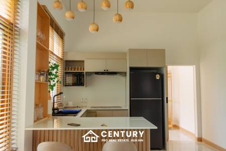 New Modern Pool Courtyard Villa in Wang Phong Pran Buri