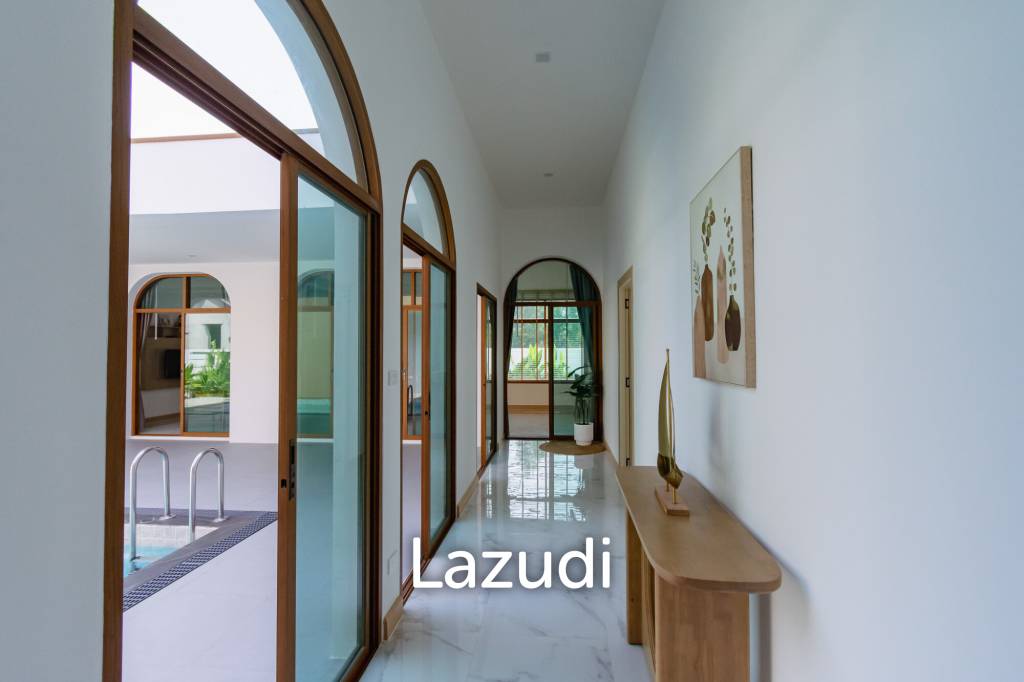 New Modern Pool Courtyard Villa in Wang Phong Pran Buri