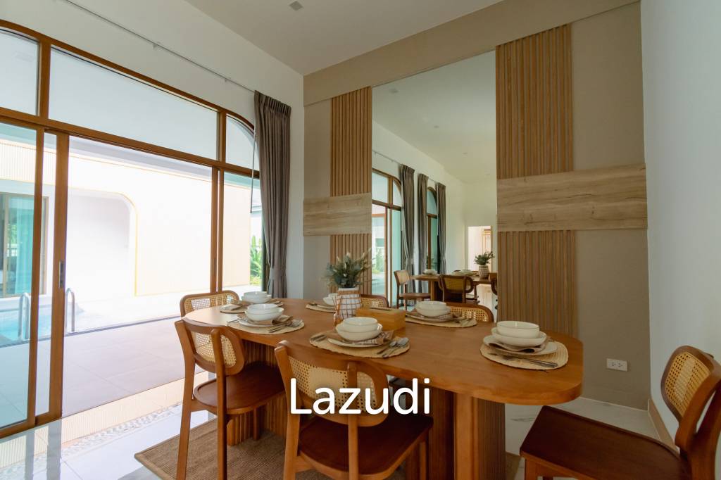 New Modern Pool Courtyard Villa in Wang Phong Pran Buri