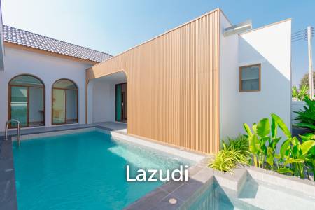 New Modern Pool Courtyard Villa in Wang Phong Pran Buri