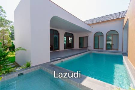 New Modern Pool Courtyard Villa in Wang Phong Pran Buri