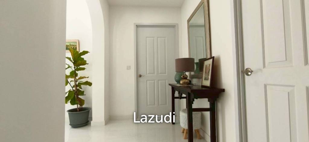 3 Bedroom 4 Bathroom 250 SQ.M. Nusa Chivani