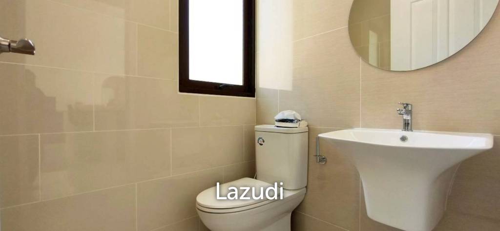 3 Bedroom 4 Bathroom 250 SQ.M. Nusa Chivani