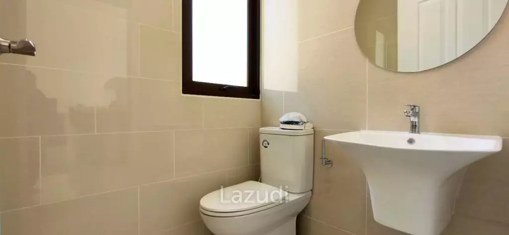 3 Bedroom 4 Bathroom 250 SQ.M. Nusa Chivani