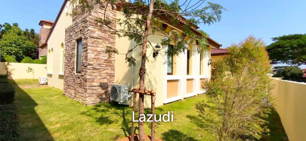 3 Bedroom 4 Bathroom 250 SQ.M. Nusa Chivani