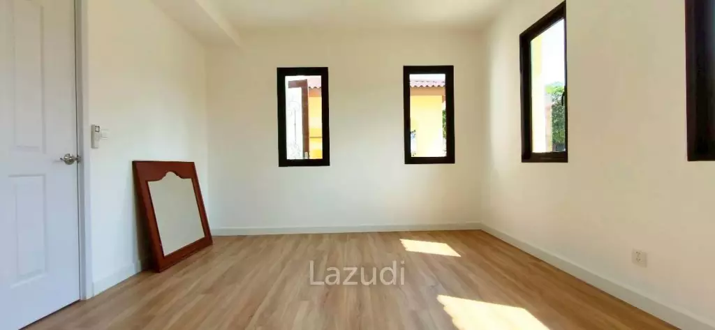 3 Bedroom 4 Bathroom 250 SQ.M. Nusa Chivani