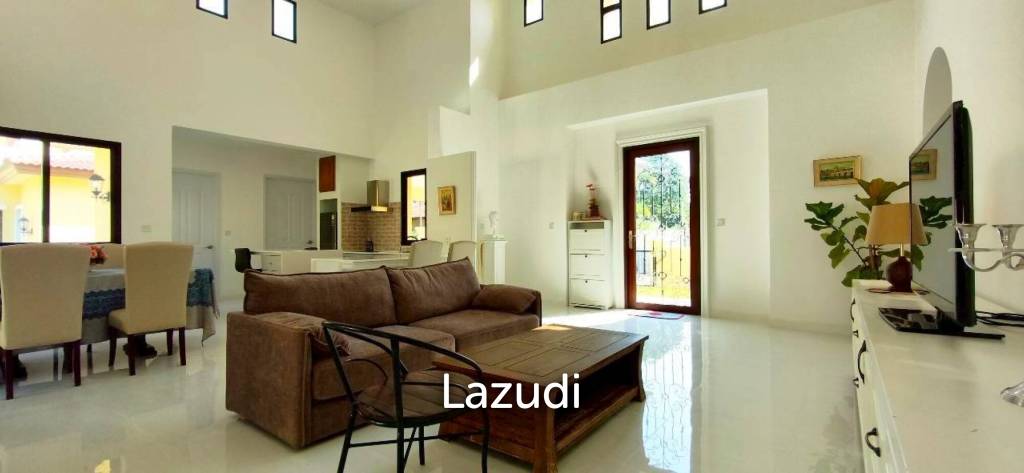 3 Bedroom 4 Bathroom 250 SQ.M. Nusa Chivani
