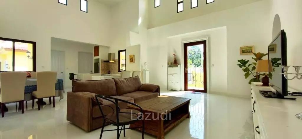 3 Bedroom 4 Bathroom 250 SQ.M. Nusa Chivani