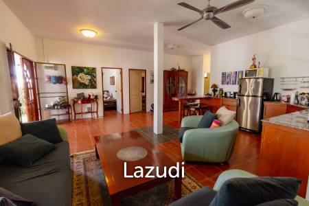 CHARMING ONE-STORY HOUSE IN A QUIET NEIGHBORHOOD