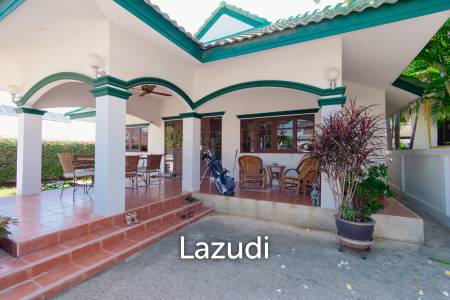 CHARMING ONE-STORY HOUSE IN A QUIET NEIGHBORHOOD