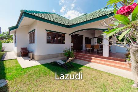 CHARMING ONE-STORY HOUSE IN A QUIET NEIGHBORHOOD