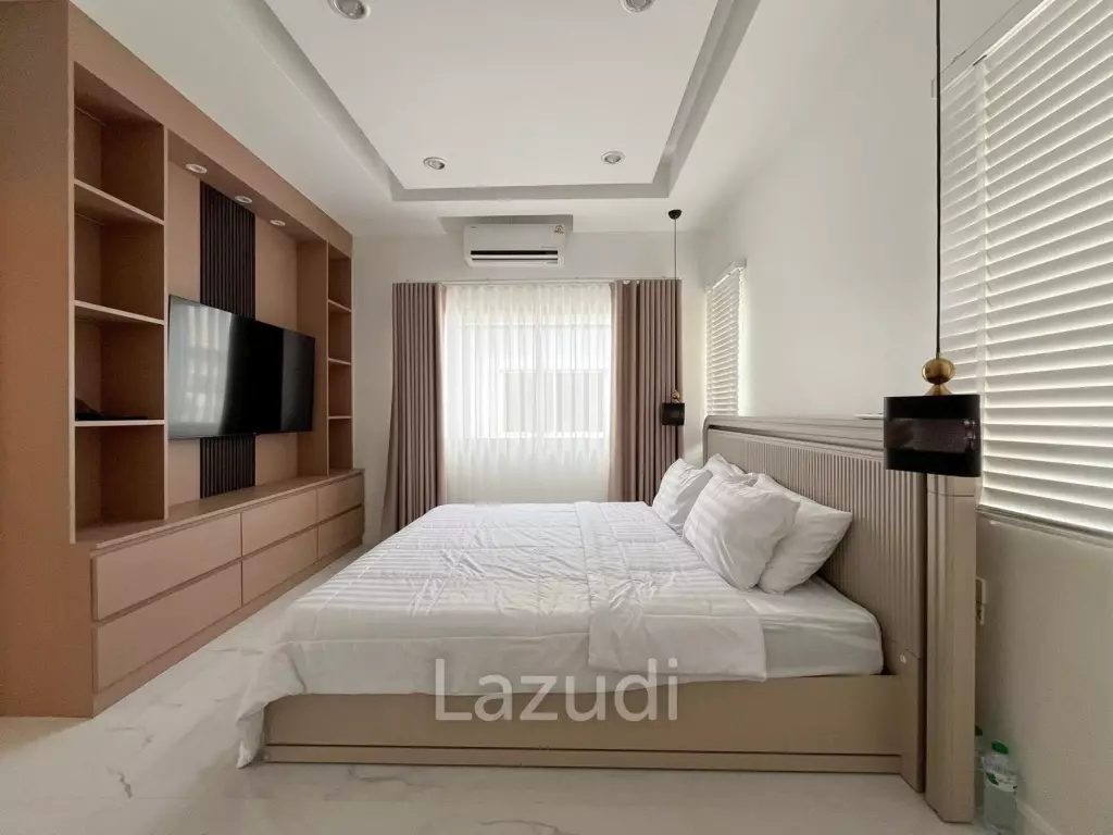 3 Bedroom 3 Bathroom 160 SQ.M. Patta Village