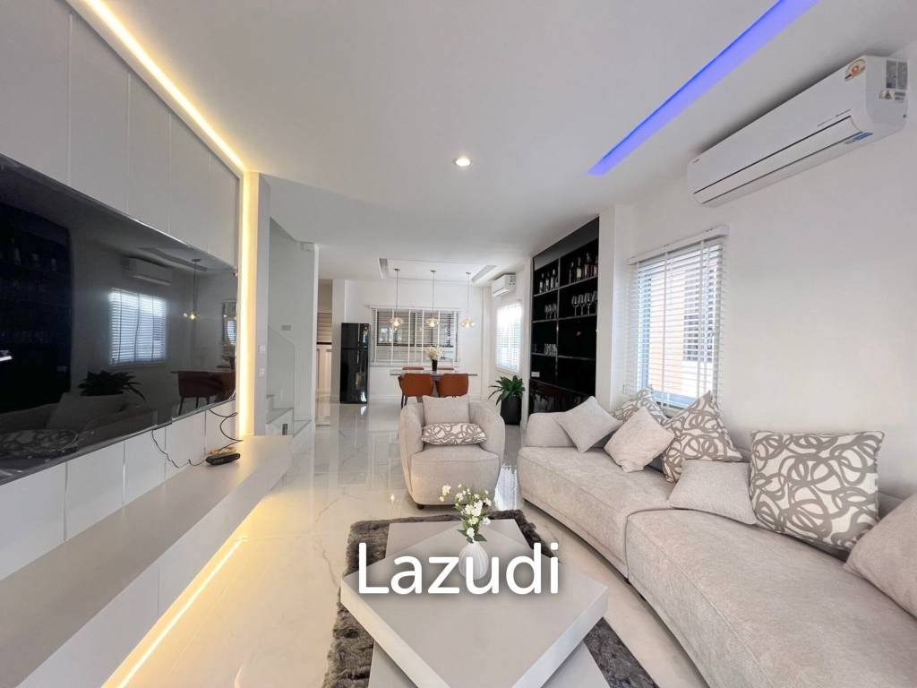 3 Bedroom 3 Bathroom 160 SQ.M. Patta Village