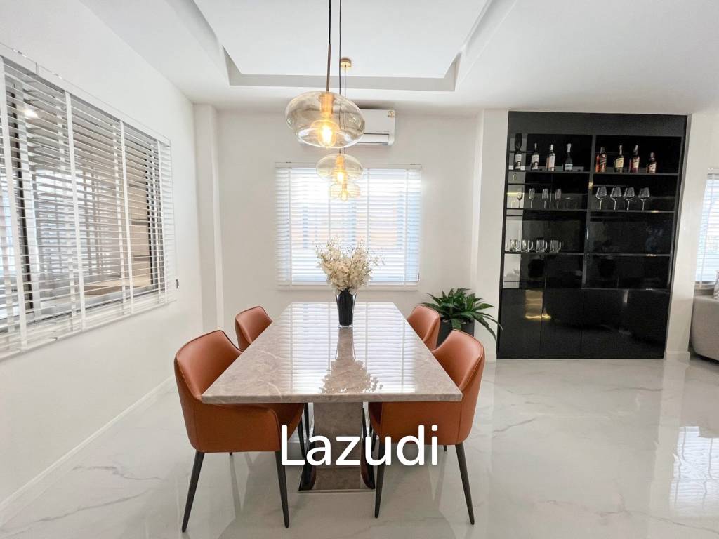 3 Bedroom 3 Bathroom 160 SQ.M. Patta Village