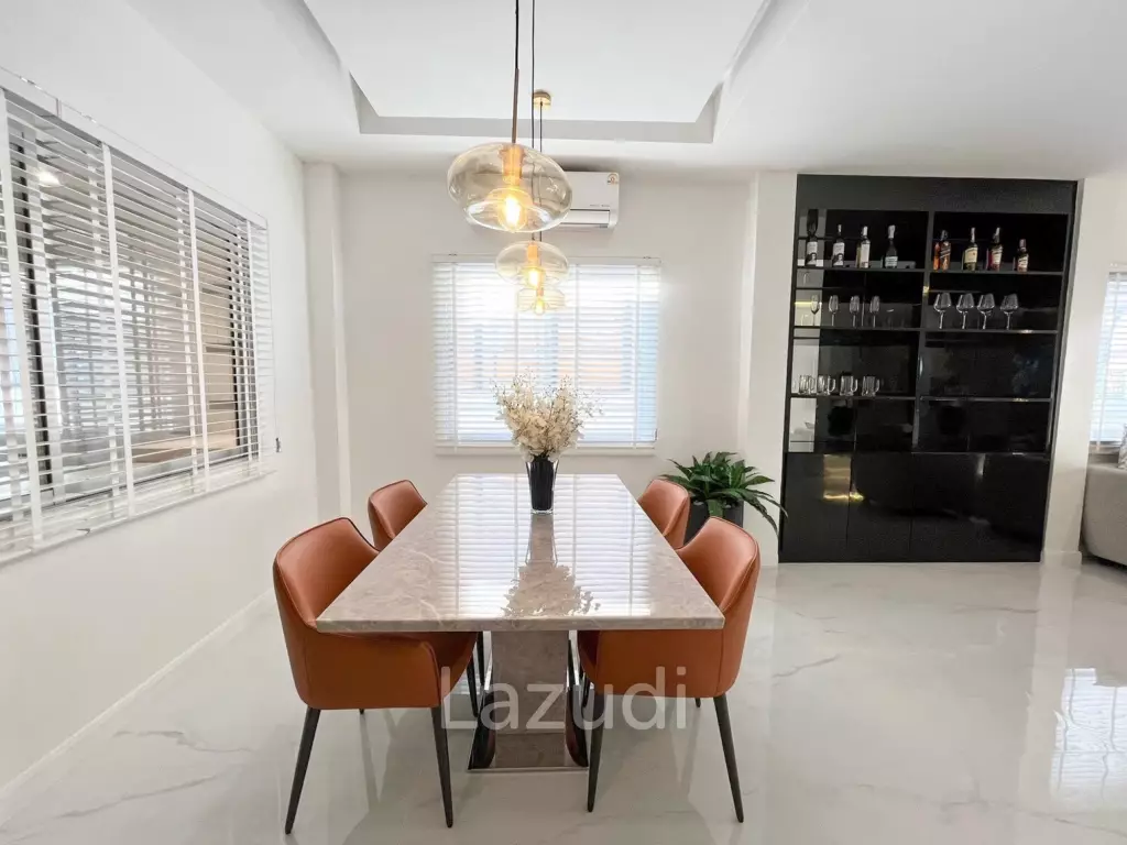 3 Bedroom 3 Bathroom 160 SQ.M. Patta Village
