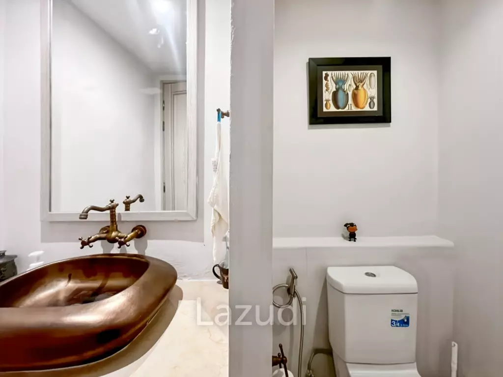 77.5 sqm 2-Bed Beachfront Condo at Chelona Khao Tao