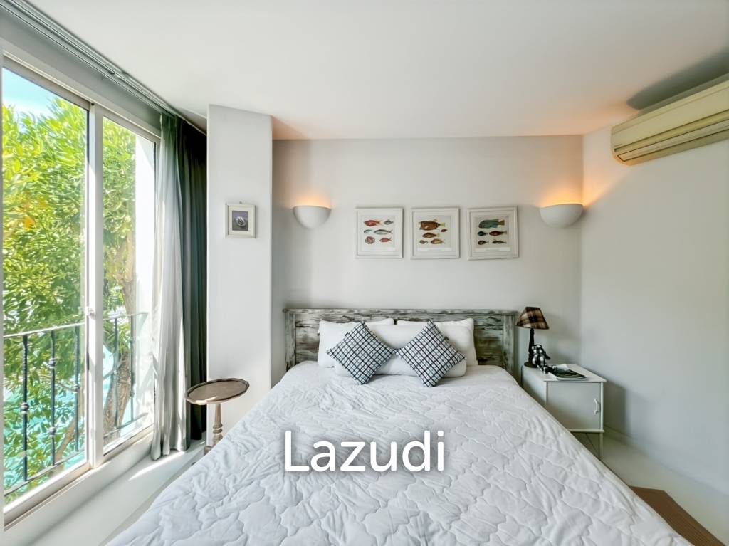 77.5 sqm 2-Bed Beachfront Condo at Chelona Khao Tao