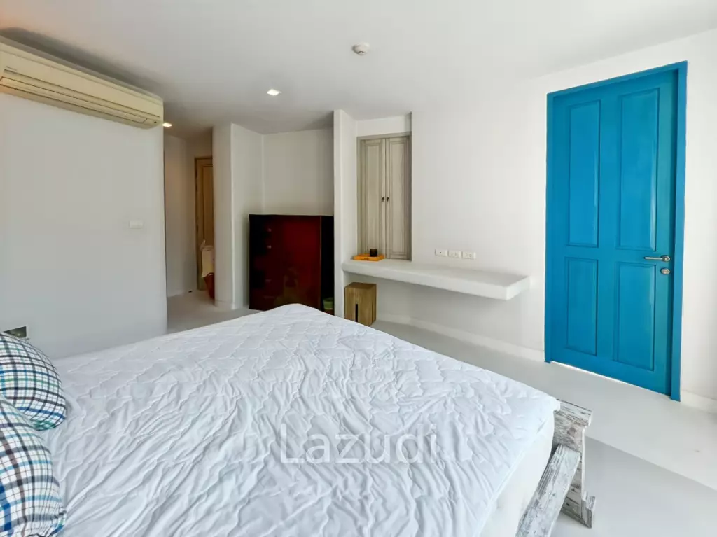 77.5 sqm 2-Bed Beachfront Condo at Chelona Khao Tao