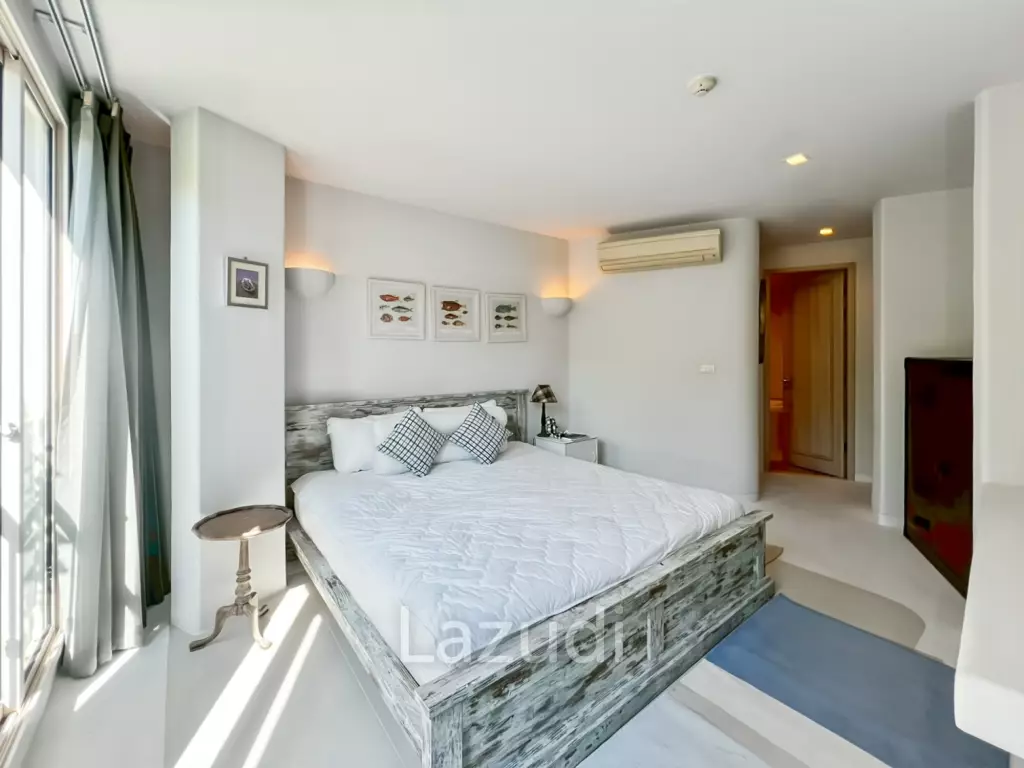 77.5 sqm 2-Bed Beachfront Condo at Chelona Khao Tao