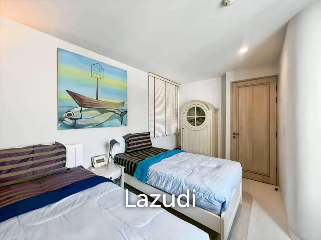 77.5 sqm 2-Bed Beachfront Condo at Chelona Khao Tao