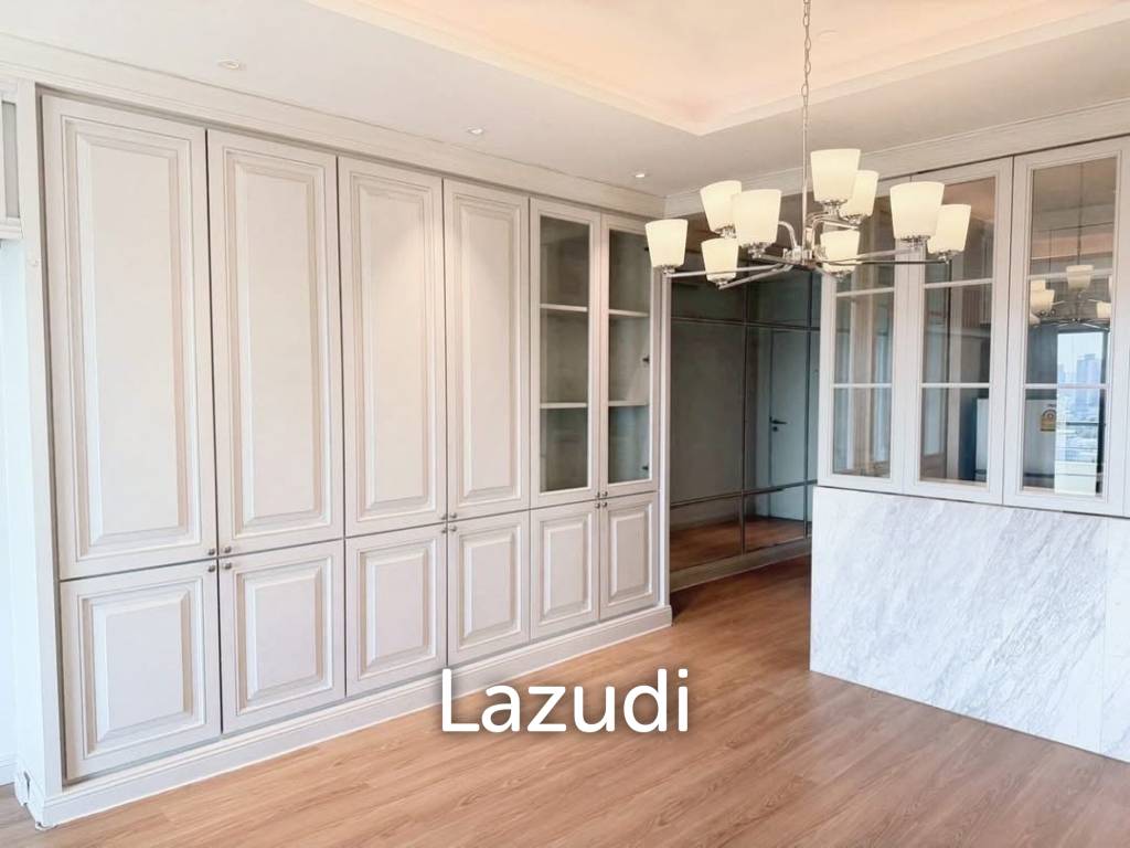 1 Bed 1 Bath 94.1 SQ.M Sathorn Gardens