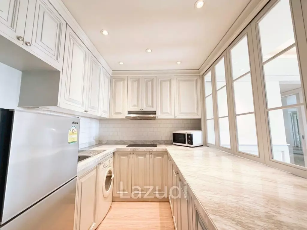 1 Bed 1 Bath 94.1 SQ.M Sathorn Gardens