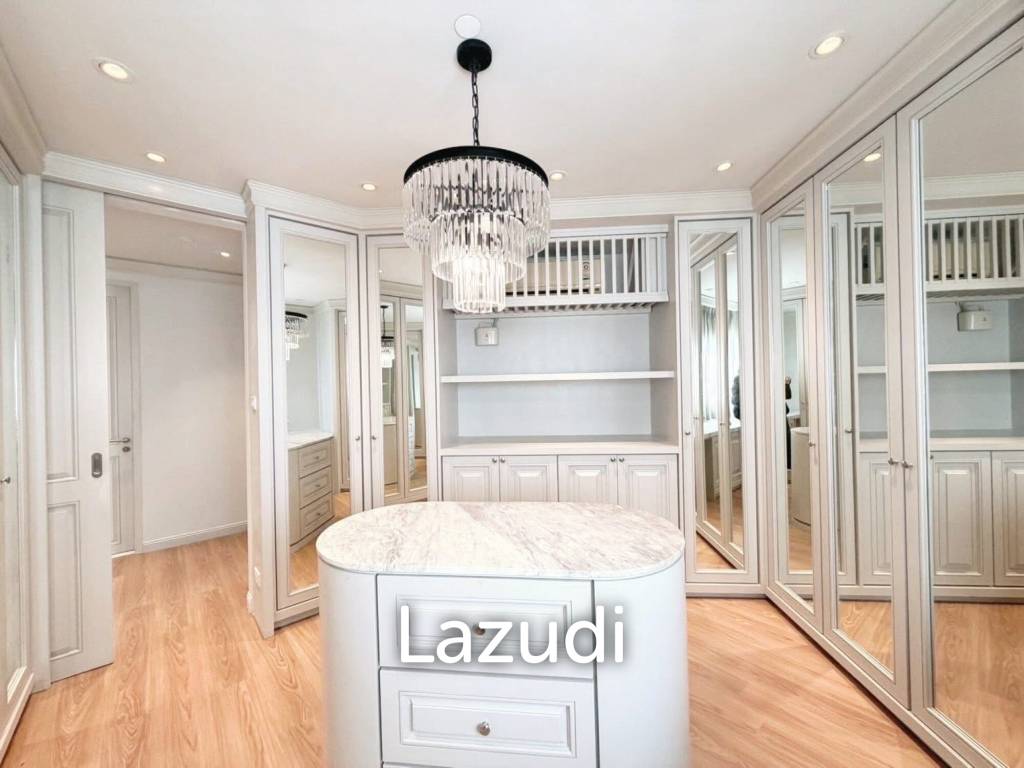 1 Bed 1 Bath 94.1 SQ.M Sathorn Gardens