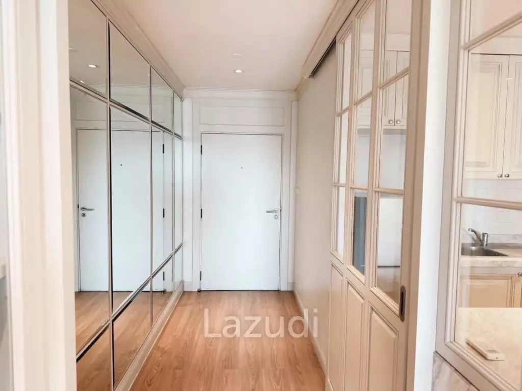 1 Bed 1 Bath 94.1 SQ.M Sathorn Gardens