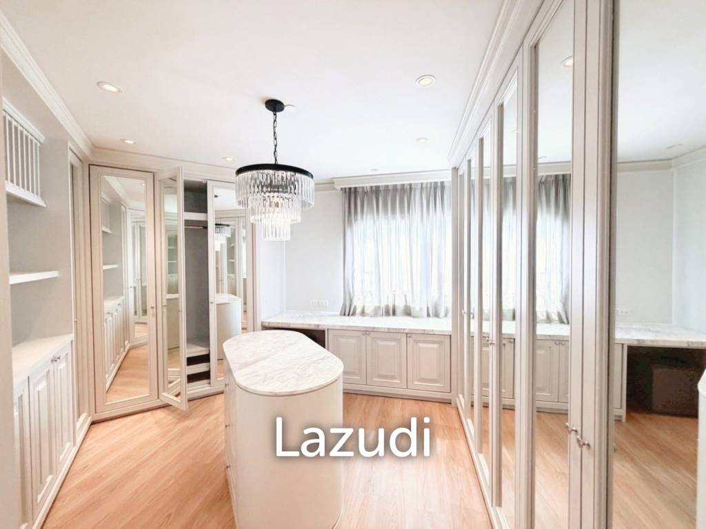 1 Bed 1 Bath 94.1 SQ.M Sathorn Gardens