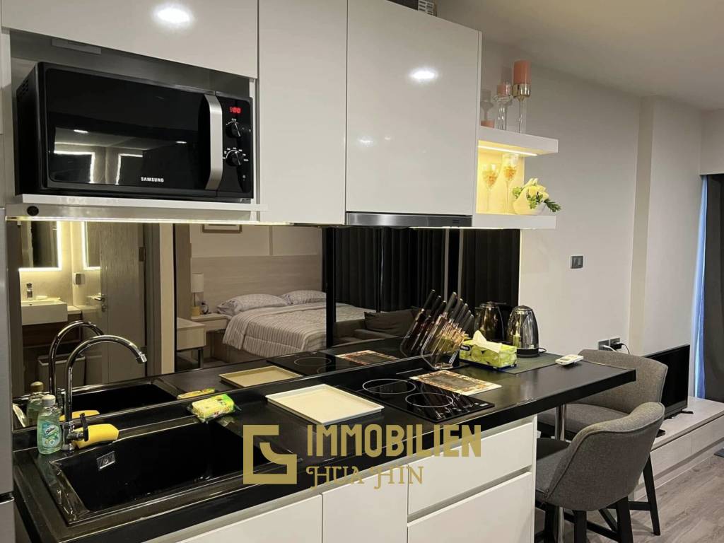 Zentrumslage / voll möbliert / 5.Stock