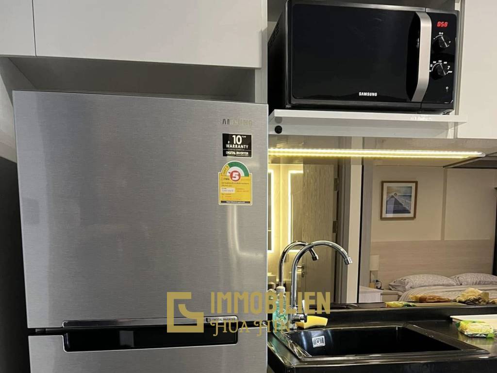 Zentrumslage / voll möbliert / 5.Stock